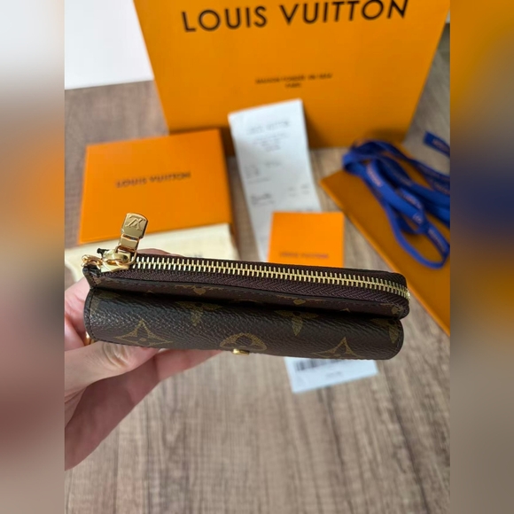 Louis Vuitton Card Holder Recto Verso - Picture 4 of 11